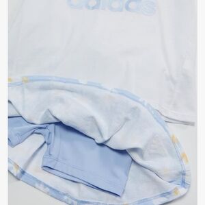 Girls Short Sleeve Tee & All Over Print French Terry Pleated Skort Se